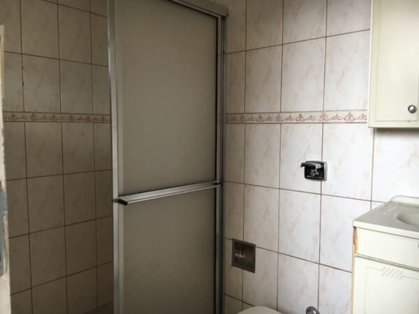 SOBRADO COM 2 CASAS A VENDA - VILA RAMI - JUNDIAI SP - Imagem 11