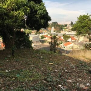 SOBRADO COM 2 CASAS A VENDA - VILA RAMI - JUNDIAI SP